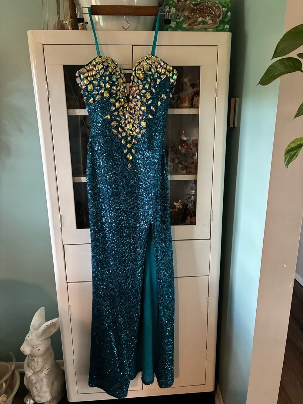 La Femme sz 4 Teal Sequin Strapless Evening Gown with Crystal Bodice euc